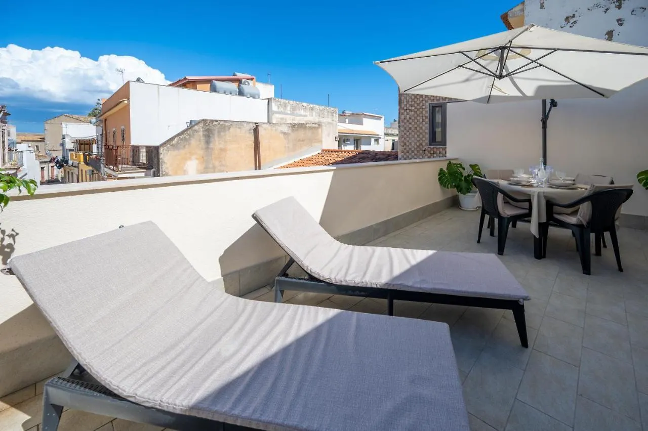 Casa Vacanze Retroscena Avola 0*,  Italia